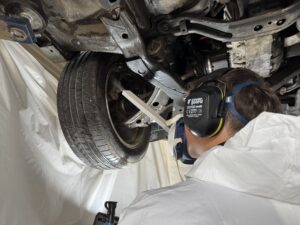 Nettoyage cryogénique 4x4 préparés avec châssis et baie moteur traité par 2TNC à Lyon